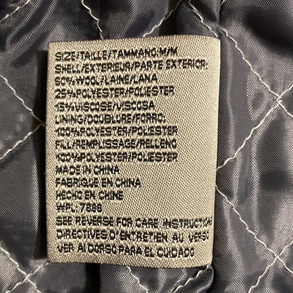 UTEX Wool Blend Black & Gray Plaid buttoned down Medium size jacket quilt lining - Picture 8 of 11